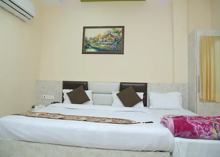 Hotel Golden Dreams