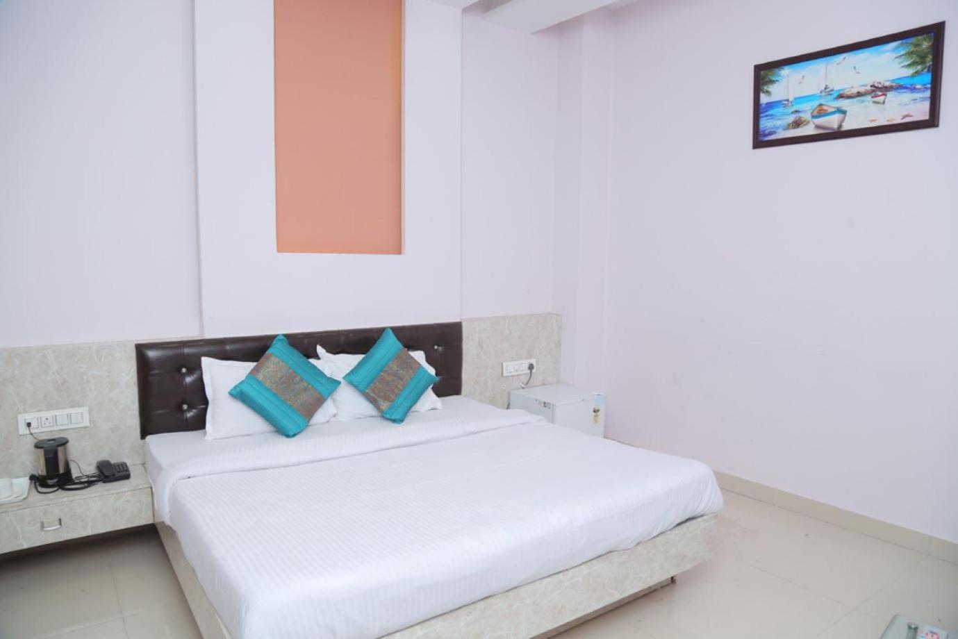 Golden Dreams Hotel 3*