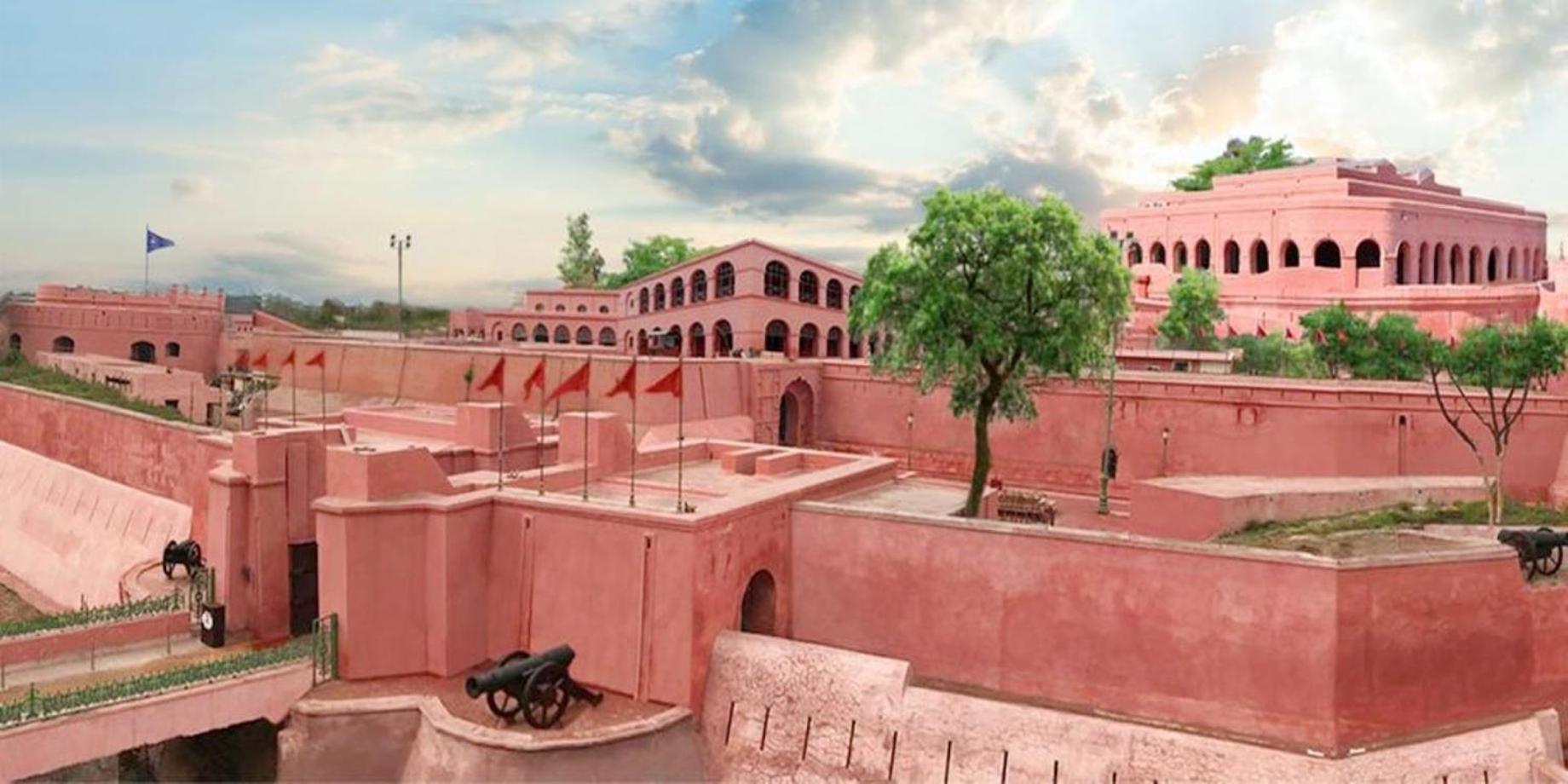 Golden Dreams Hotel